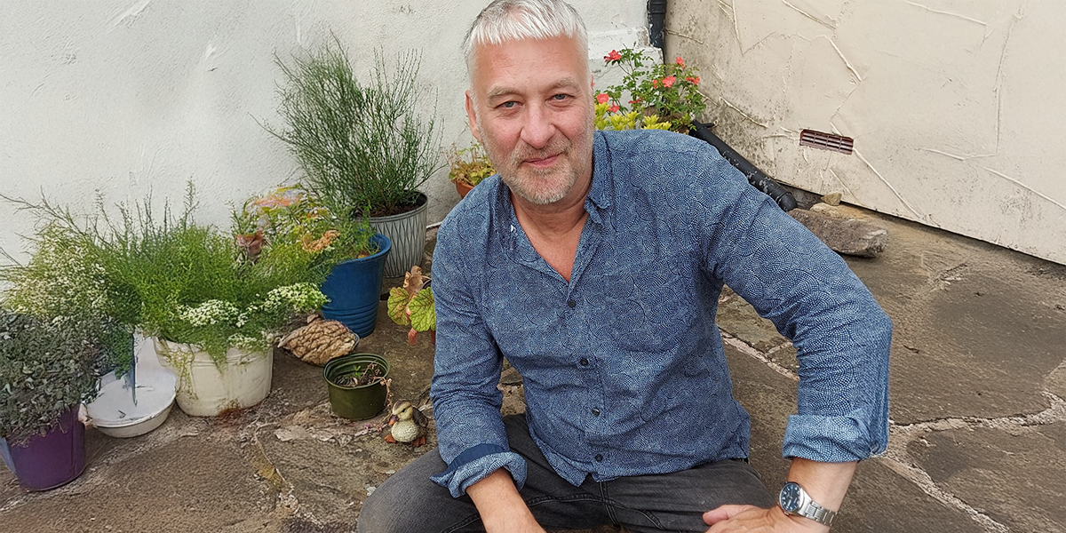 Peter Birkett Thompson Explores Complex Worlds of Urban Fantasy and Sci-Fi 