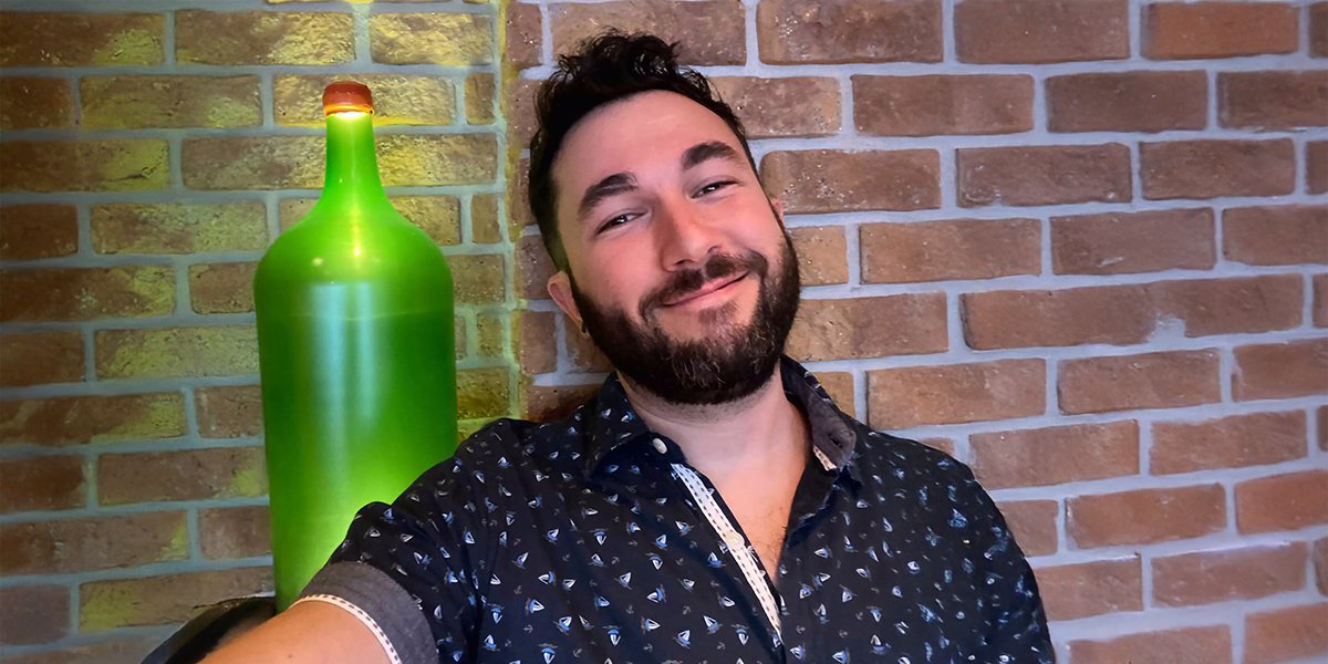 Daryl Banner Shares How Music, Psychology, and Small-Town Stories Shape His Unforgettable Gay Romance Novels
