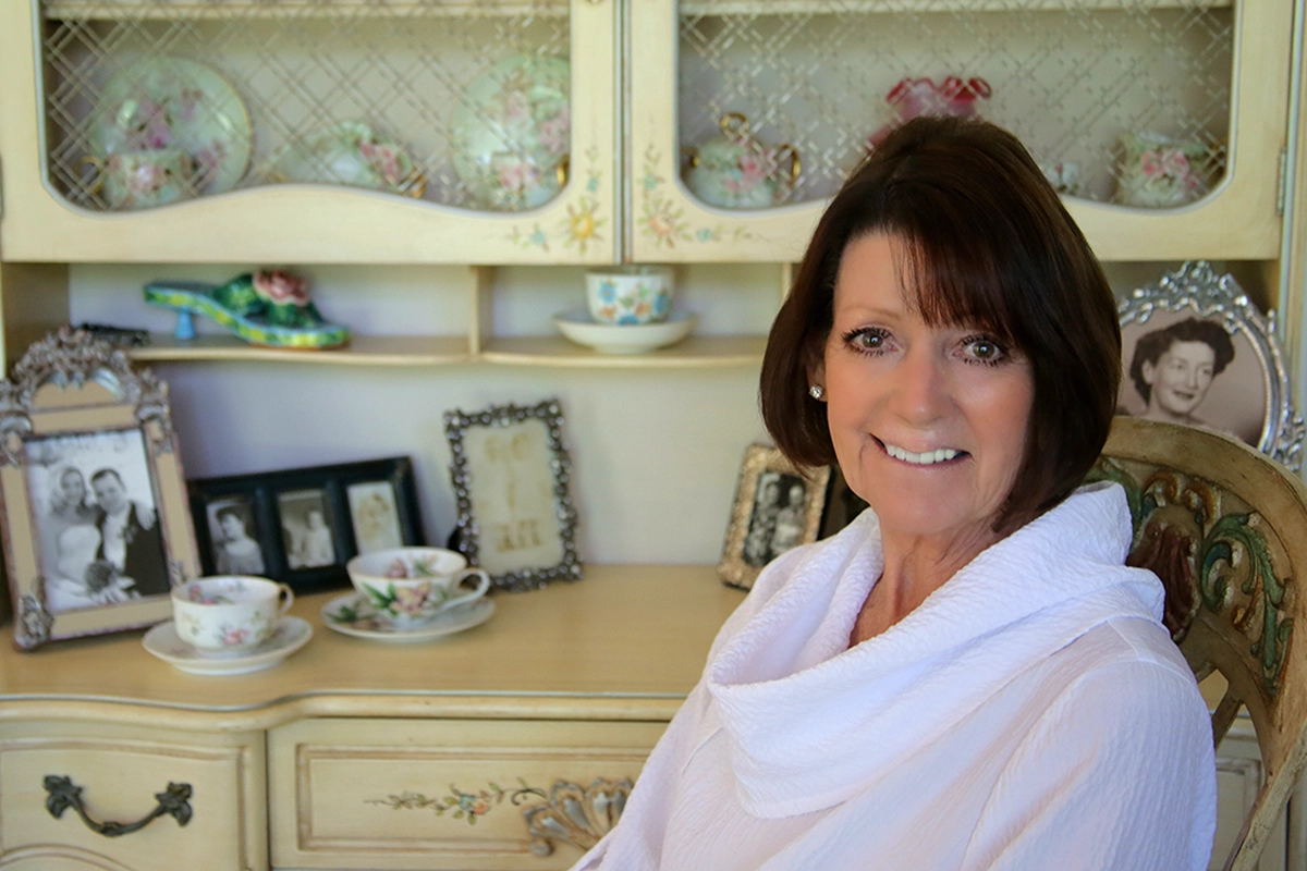 JoDee Neathery Weaves Worlds That Captivate