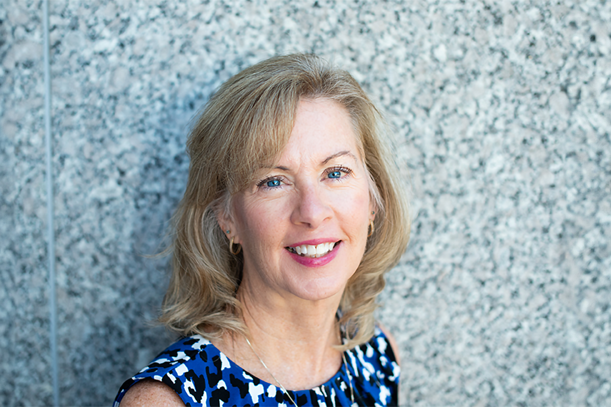 Captivating Hearts and Literary Success: The Inspiring Journey of Rachel Hauck